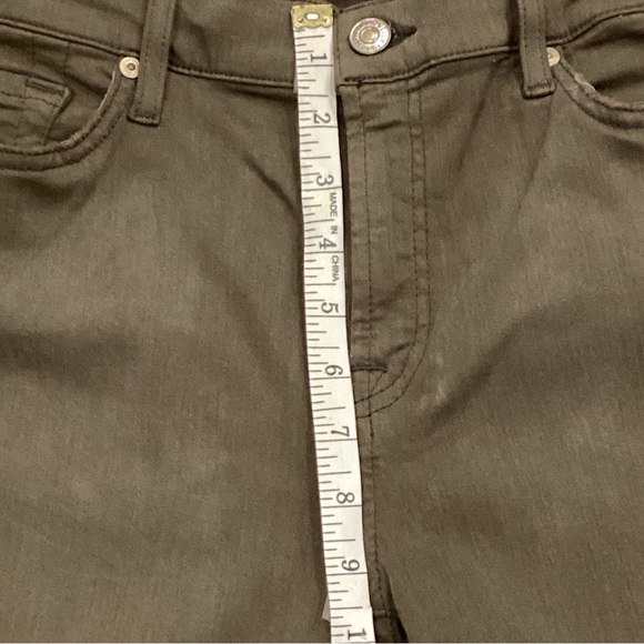 7 For All Mankind Olive Green Skinny Jean, Size 31 - Picture 10 of 15
